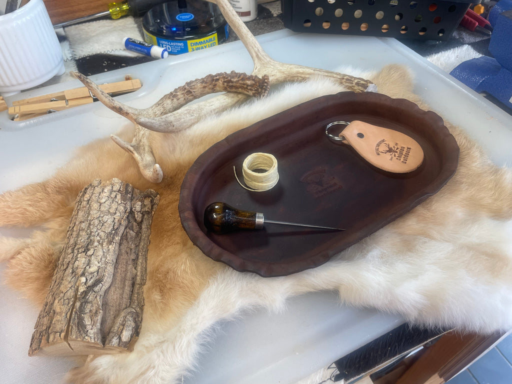 Hand made leather valet - Dark Brown